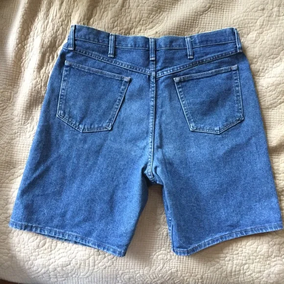 Vintage ✨ Wrangler Denim Shorts - Picture 4 of 4